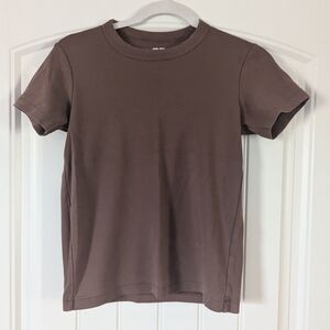 Uniqlo cotton T-shirt. Brown xs
